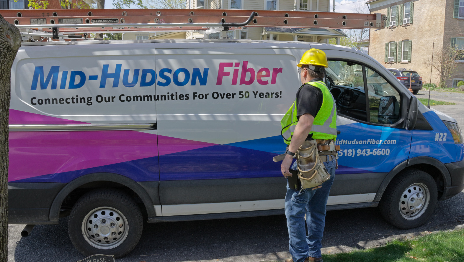 Local Truck Mid-Hudson Fiber